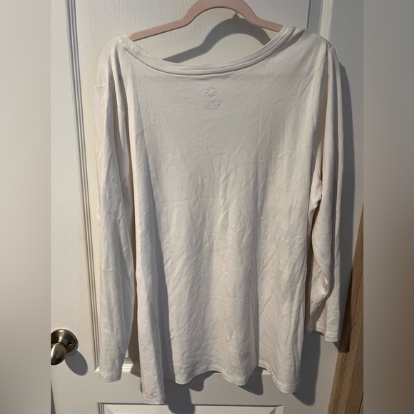 Isaac Mizrahi Live 2xl white top long sleeve. - Picture 3 of 4
